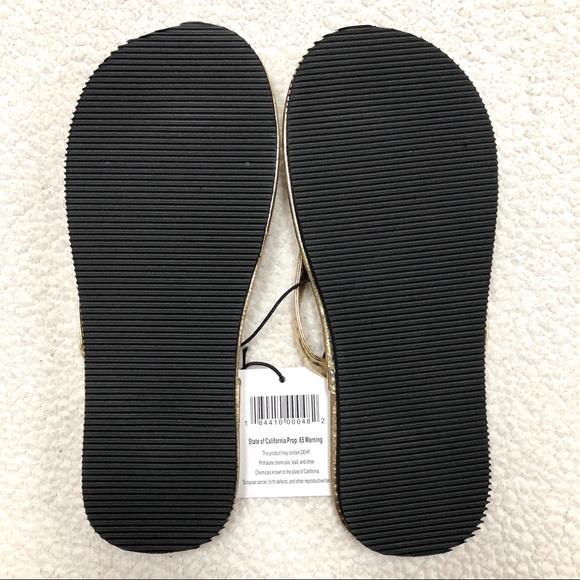 ⚡️2 for $15 Gold Bamboo Flip Flop Sandals Size 7 - Picture 3 of 5